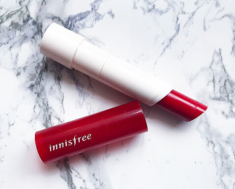 innisfree glow tint lip balm swatch , innisfree glow lip balm รีวิว , innisfree glow lip balm review , innisfree glow tint lip balm ราคา